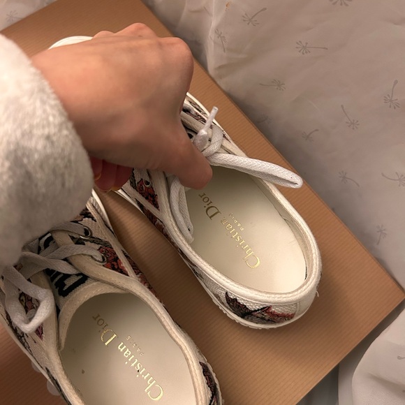 Walk ‘n’ Dior Floral Canvas Sneakers - Picture 6 of 9